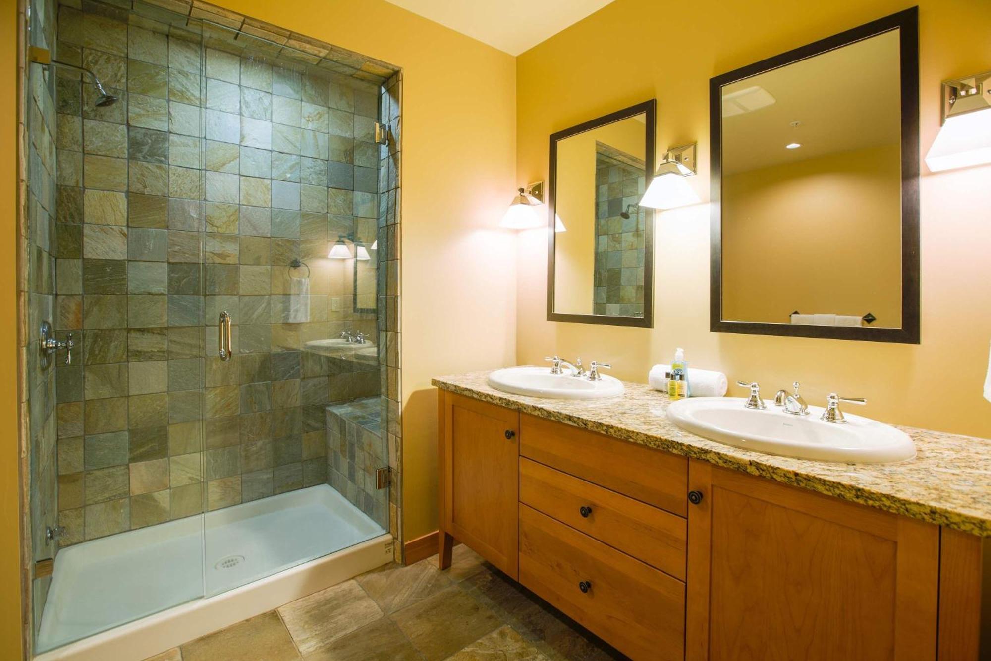 Slalom Creek Three Bedrooms Rossland Exterior foto
